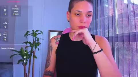 Laura Rose online show from 28, 12, 2024