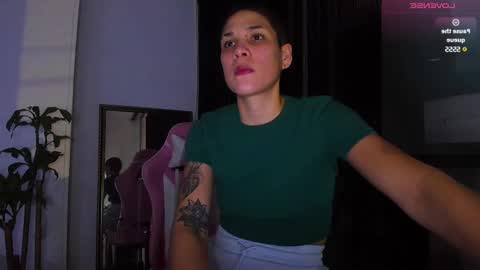 Laura Rose online show from 15, 1, 2025