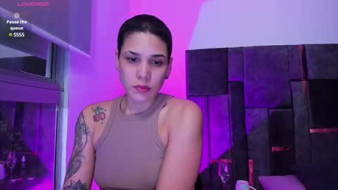 Laura Rose online show from 4, 2, 2025