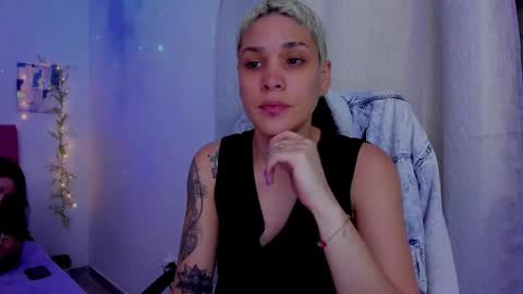 Laura Rose online show from 29, 9, 2025