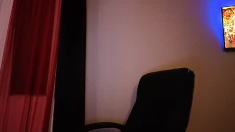 Laura Rose online show from 12, 7, 2026