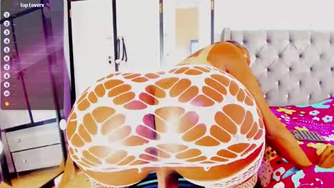 Snapshot of laura_sexo11 chatting on 14, 10, 2025 laura_sexo11 online show from 14, 10, 2025