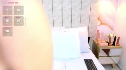 Laura Smith online show from 13, 9, 2025