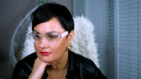 lauradavidsons online show from 22, 10, 2025