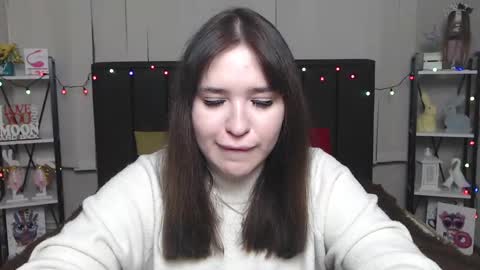 LauraHlot online show from 31, 1, 2025