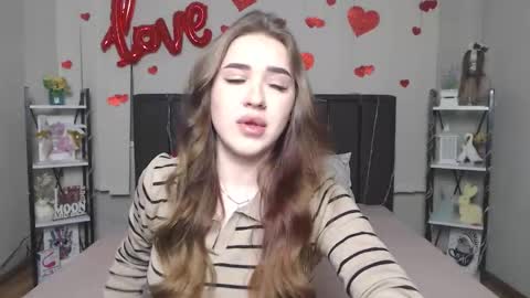 LauraHlot online show from 3, 3, 2026