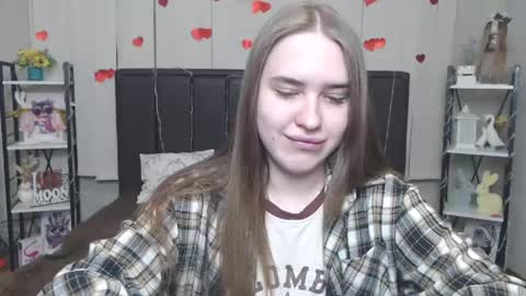 Snapshot of laurahlot chatting on 2, 5, 2026 LauraHlot online show from 2, 5, 2026