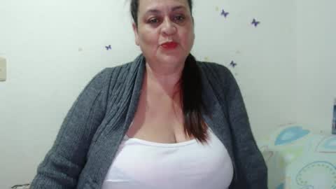 Snapshot of laurahotxx chatting on 27, 2, 2025 LAURA online show from 27, 2, 2025