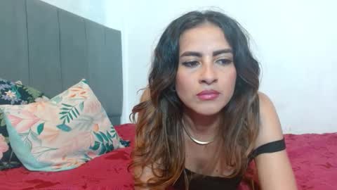 Laura online show from 3, 10, 2025