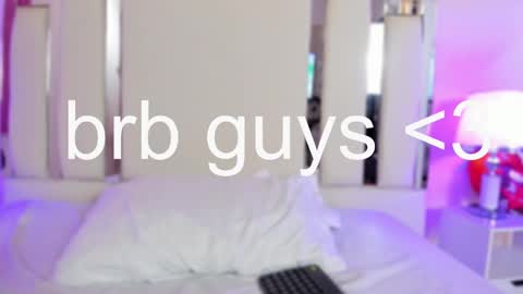 Laura MartinGMT-5 2200-0600 online show from 6, 3, 2025