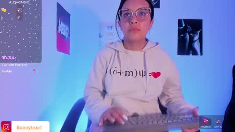 Snapshot of lauraohana chatting on 13, 2, 2025 lauraohana online show from 13, 2, 2025