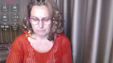 Lauraoven1 online show from 5, 12, 2024