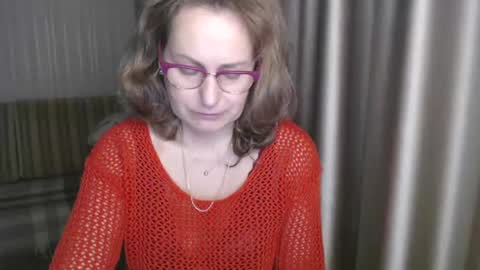 Lauraoven1 online show from 8, 1, 2025