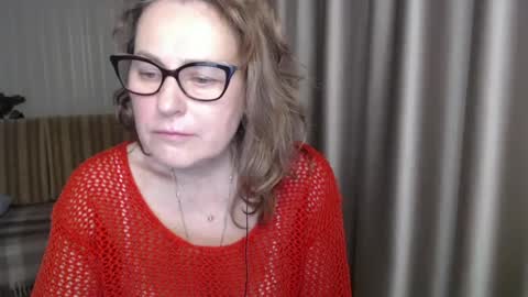 Lauraoven1 online show from 21, 1, 2025