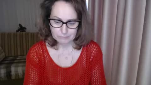 Lauraoven1 online show from 3, 3, 2025