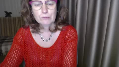 Lauraoven1 online show from 9, 3, 2025