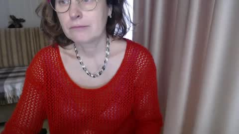 Lauraoven1 online show from 10, 3, 2025