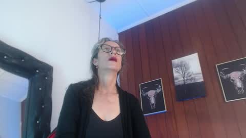 Snapshot of laurasofia45 chatting on 18, 2, 2026 Laura Sofia online show from 18, 2, 2026