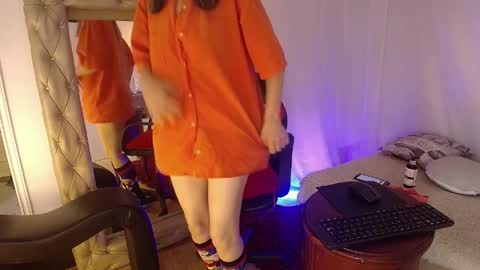 Laura Sofia online show from 5, 4, 2026