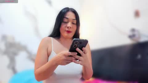 Snapshot of laurax_hot chatting on 24, 6, 2026 laurax_hot online show from 24, 6, 2026