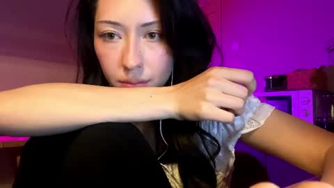 Snapshot of laurelimaino chatting on 24, 6, 2026 laurelimaino online show from 24, 6, 2026