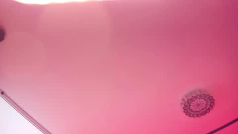 Lauren online show from 10, 3, 2026