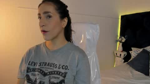 Lauren online show from 22, 2, 2026