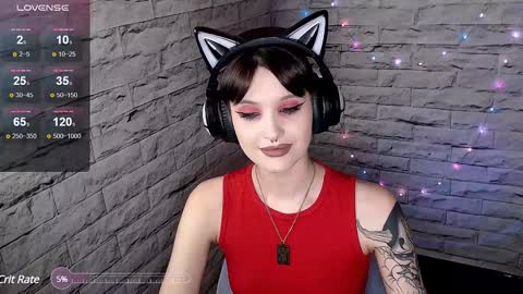 Snapshot of lauren_raquel chatting on 4, 1, 2025 Eva online show from 4, 1, 2025