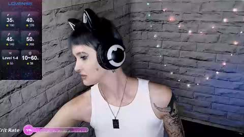 Snapshot of lauren_raquel chatting on 11, 9, 2025 Eva online show from 11, 9, 2025