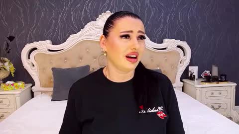 Snapshot of laurenjenssen chatting on 24, 2, 2026 Laura online show from 24, 2, 2026