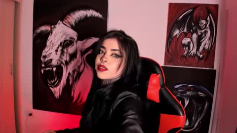 Snapshot of laurenrousexx chatting on 3, 12, 2025 LAUREN INDEPENDENT MODEL HELP ME REACH 100 LIKES PLS online show from 3, 12, 2025