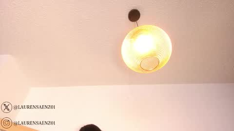 Snapshot of laurensaenz chatting on 26, 11, 2025 Lauren Saenz online show from 26, 11, 2025