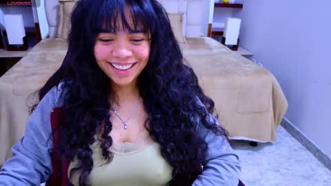 laurent online show from 3, 10, 2025