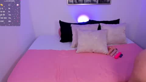 Lauren  online show from 29, 1, 2025