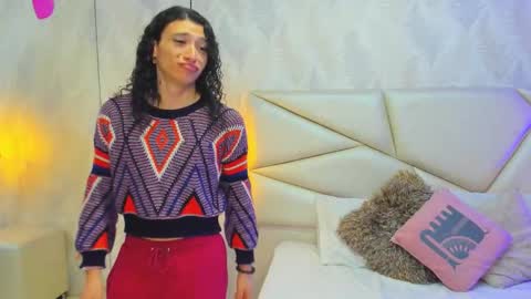 Laurent online show from 2, 12, 2025