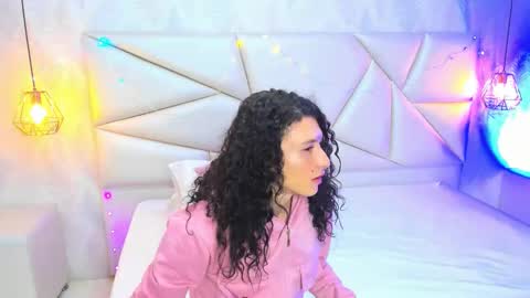 Laurent online show from 8, 1, 2026