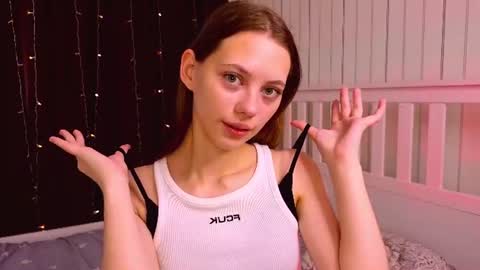 Snapshot of lauricejoto chatting on 23, 7, 2026 Kate online show from 23, 7, 2026