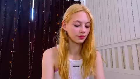 Snapshot of lauricejoto chatting on 29, 7, 2026 Kate online show from 29, 7, 2026