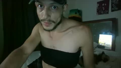 Snapshot of lausent chatting on 22, 12, 2025 Ed and Alexander online show from 22, 12, 2025