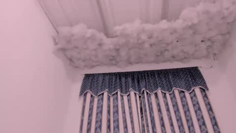 Lauu G online show from 8, 10, 2025