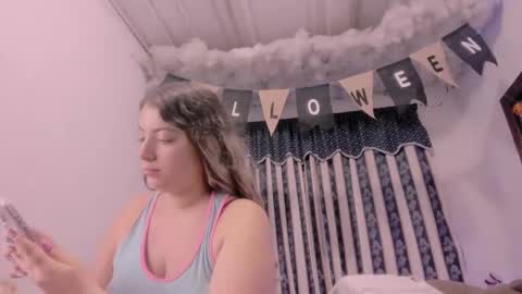 Lauu G online show from 13, 10, 2025