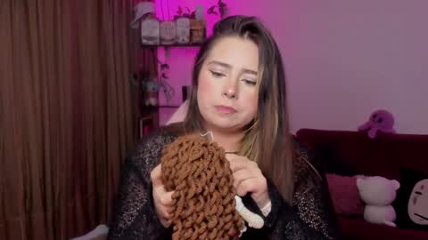 Snapshot of lauu_r chatting on 25, 1, 2025 online show from 25, 1, 2025