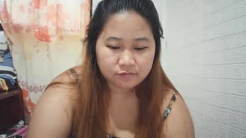 Snapshot of lavalyn214 chatting on 1, 2, 2026 lavalyn214 online show from 1, 2, 2026