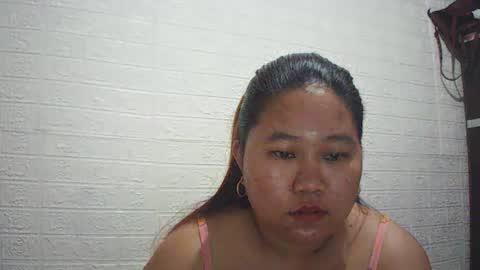 Snapshot of lavalyn214 chatting on 18, 2, 2026 lavalyn214 online show from 18, 2, 2026