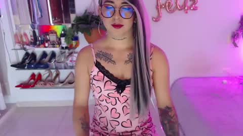 Snapshot of laveneno_ortiz07 chatting on 3, 12, 2024 Cristina online show from 3, 12, 2024
