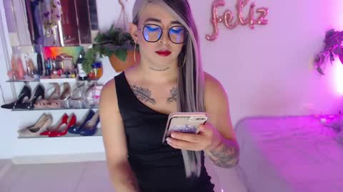 Snapshot of laveneno_ortiz07 chatting on 16, 12, 2024 Cristina online show from 16, 12, 2024