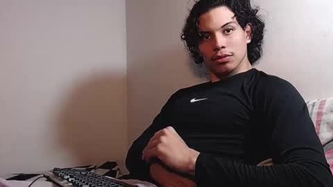 Snapshot of lax777_ chatting on 21, 4, 2026 ZAmbrano online show from 21, 4, 2026