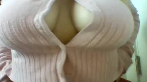 layannalea online show from 5, 3, 2025