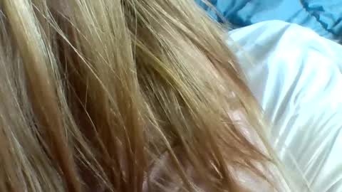 layannalea online show from 10, 3, 2025