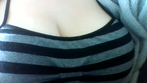 layannalea online show from 7, 7, 2026